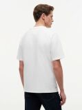 Alb Tricou Din Jersey Lejer Cu Maneci Raglan Si Imprimeu Cu Steag  Barbati