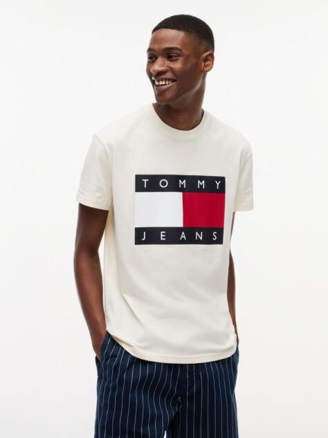 Bej Tricou Cu Guler Rotund Si Insigna Cu Steag  Barbati