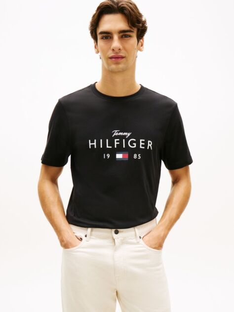 Negru T-Shirt Cu Guler Rotund Si Logo Grafic  Barbati