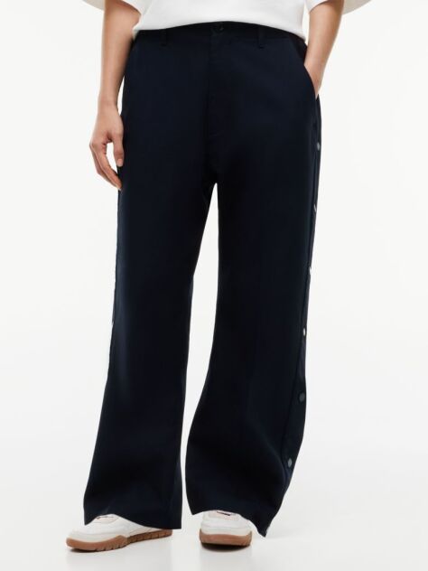 Blue Tommy Hilfiger x FRGMT Pantaloni Chinos Cu Croiala Lejera Si Nasture  Barbati