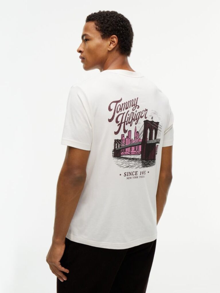 Bej T-Shirt Cu Imprimeu Pe Spate Si Guler Crew  Barbati