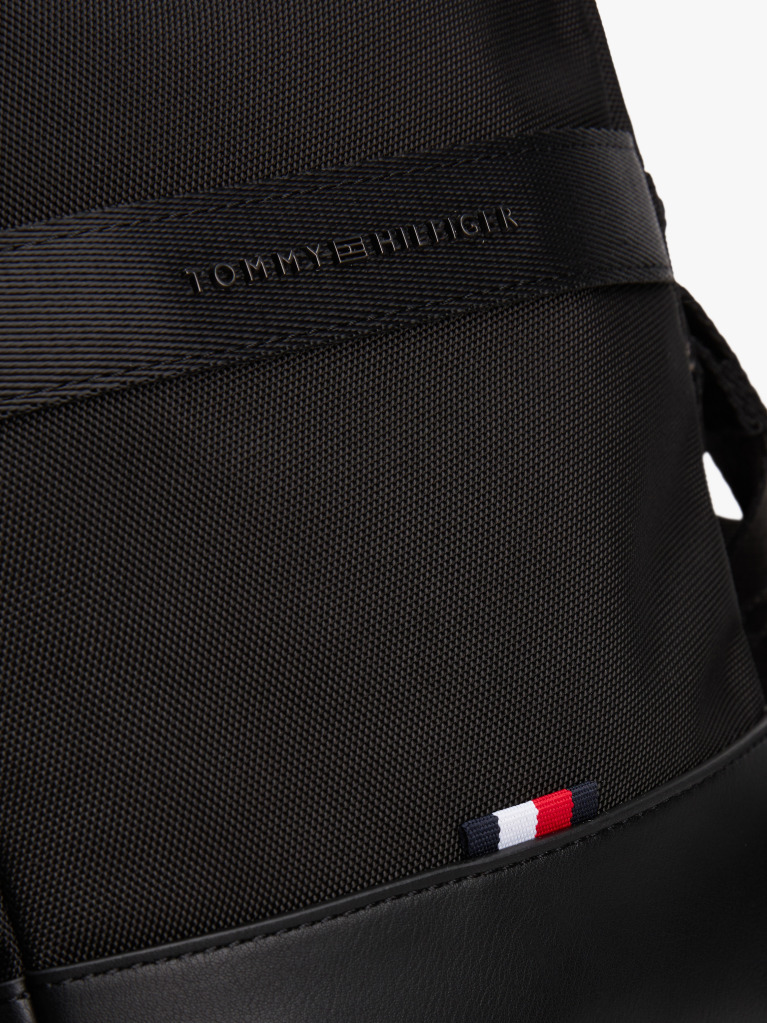 Negru Geanta Reporter Crossbody Cu Logo Metalic  Barbati