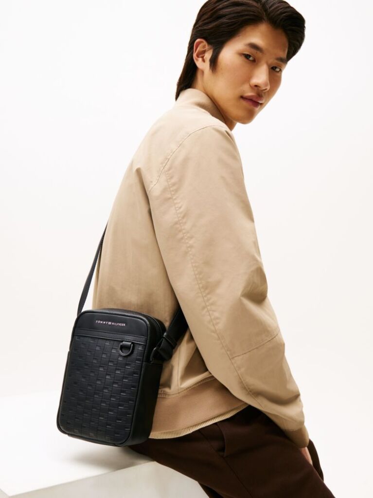 Negru Geanta Crossbody Moderna cu Steag Repetitiv  Barbati