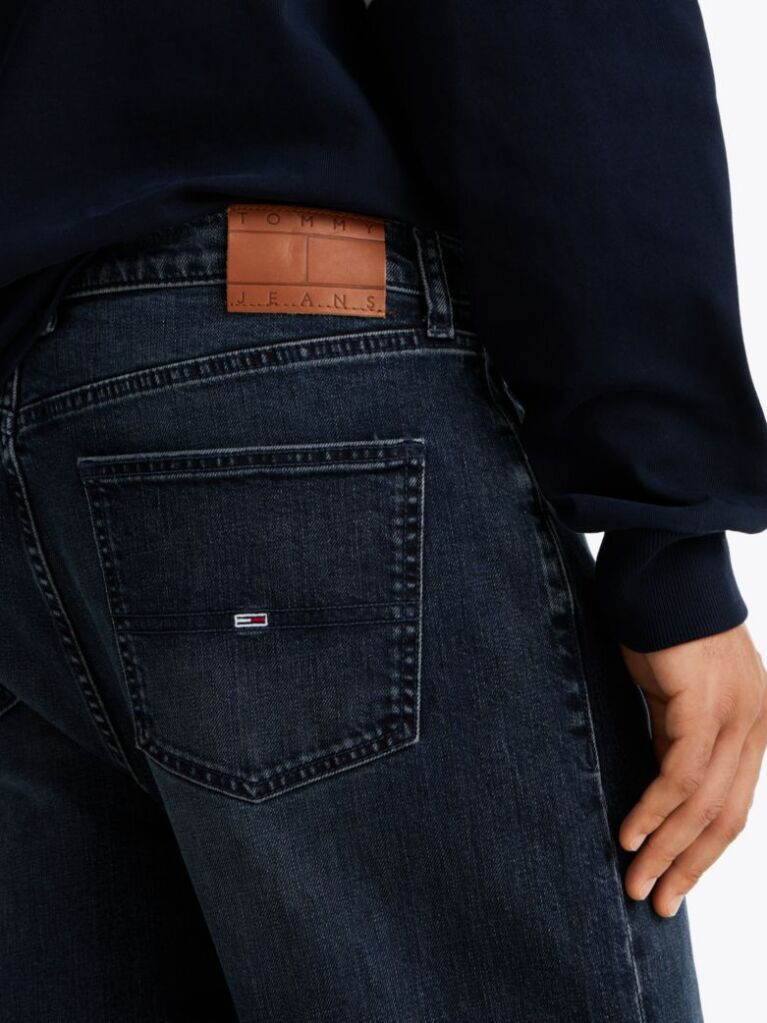 Denim Jeansi Conici Relaxed Isaac  Barbati