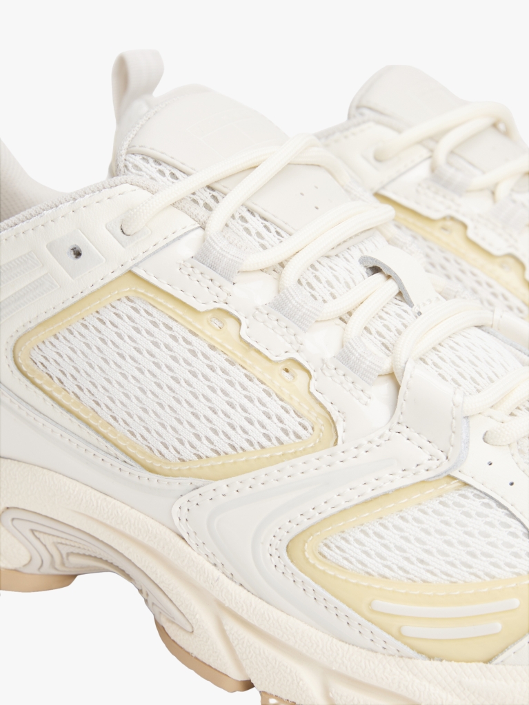 Bej Sneakers Archive Runner Mesh Cu Talpa Profilata  Femei
