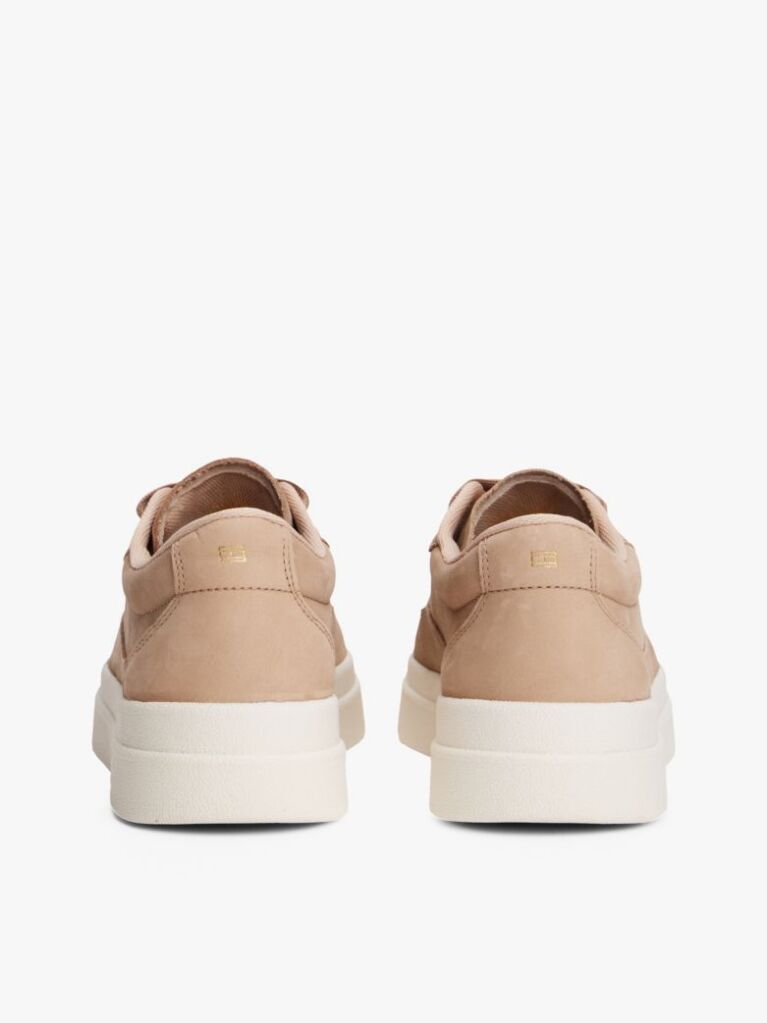 Bej Pantofi Sport De Teren Din Piele Cu Logo Metalic  Femei