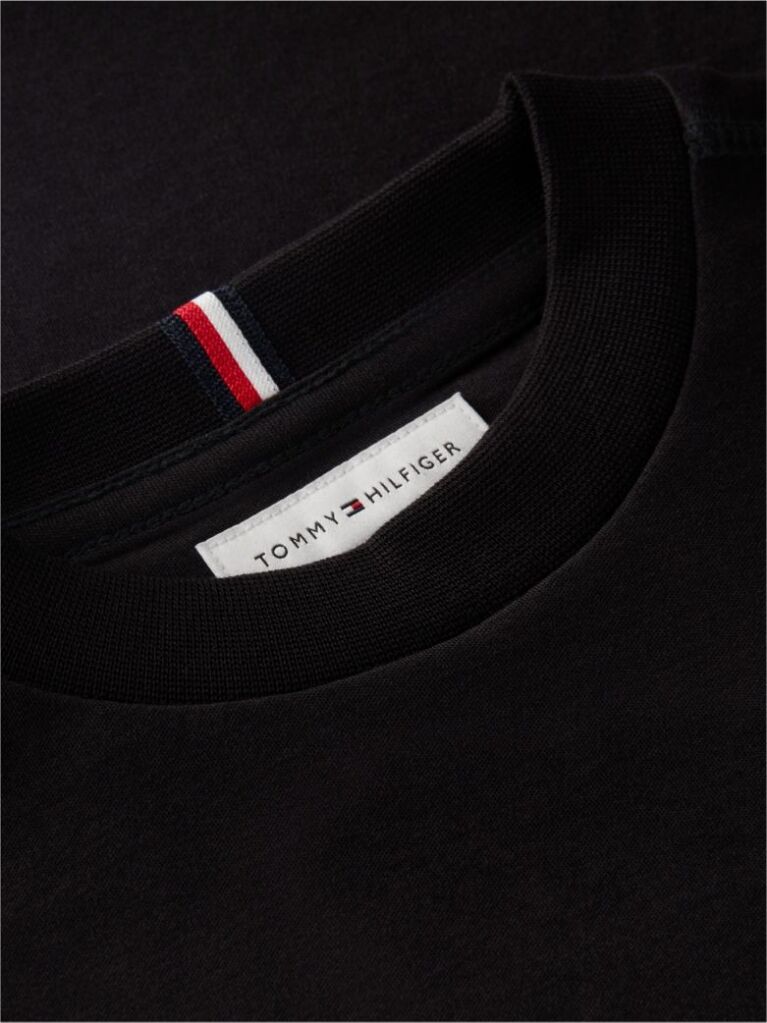 Negru T-Shirt Cu Guler Rotund Si Logo  Baieti
