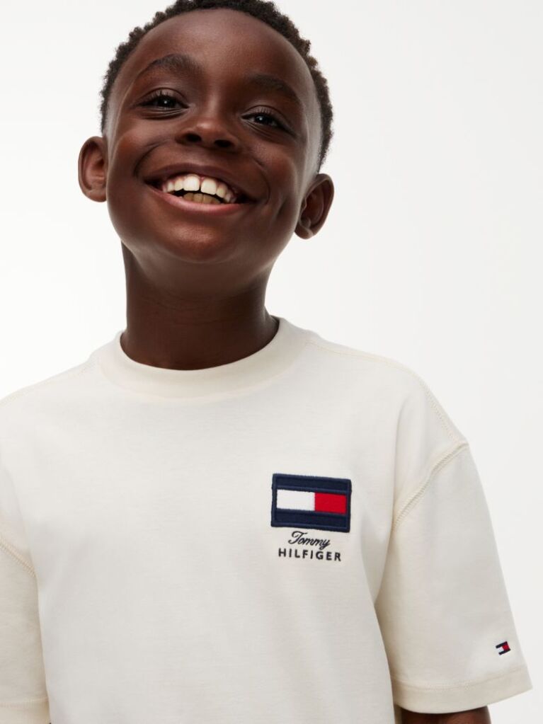 Bej T-Shirt Cu Guler Rotund Si Logo  Baieti
